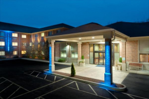 Отель Holiday Inn Express & Suites Smithfield - Providence, an IHG Hotel  Смитфилд